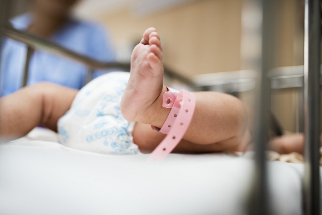 Ecografia delle anche ai neonati: quando farla e come prepararsi, News